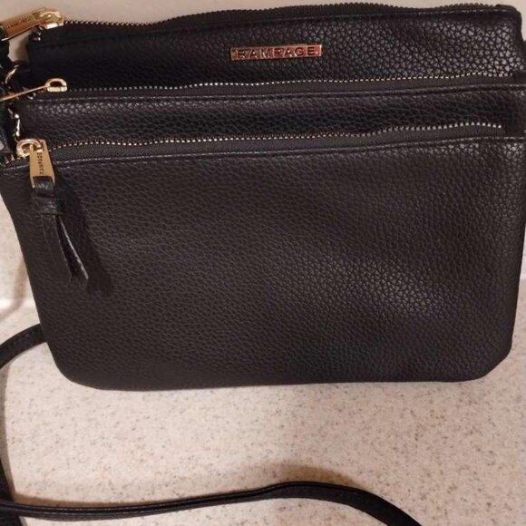 NEW NEVER USED RAMPAGE CROSS BODY BAG - Picture 1 of 9
